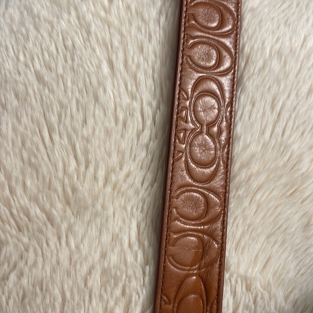 Coach Monogram Signature Leather Logo Cognac & Gold Belt Size 34 - Picture 4 of 10
